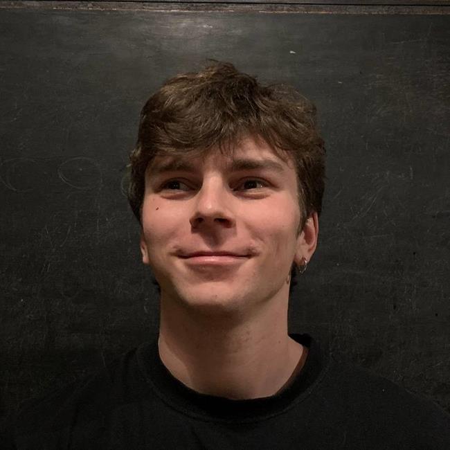 Левашов Андрей Сергеевич