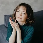 Марина  Александровна  Коршунова