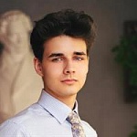 Максим Юрьевич Захаров